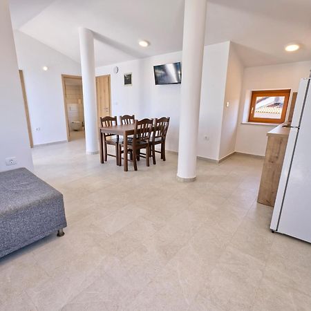 Apartments Punta Piran Exterior photo