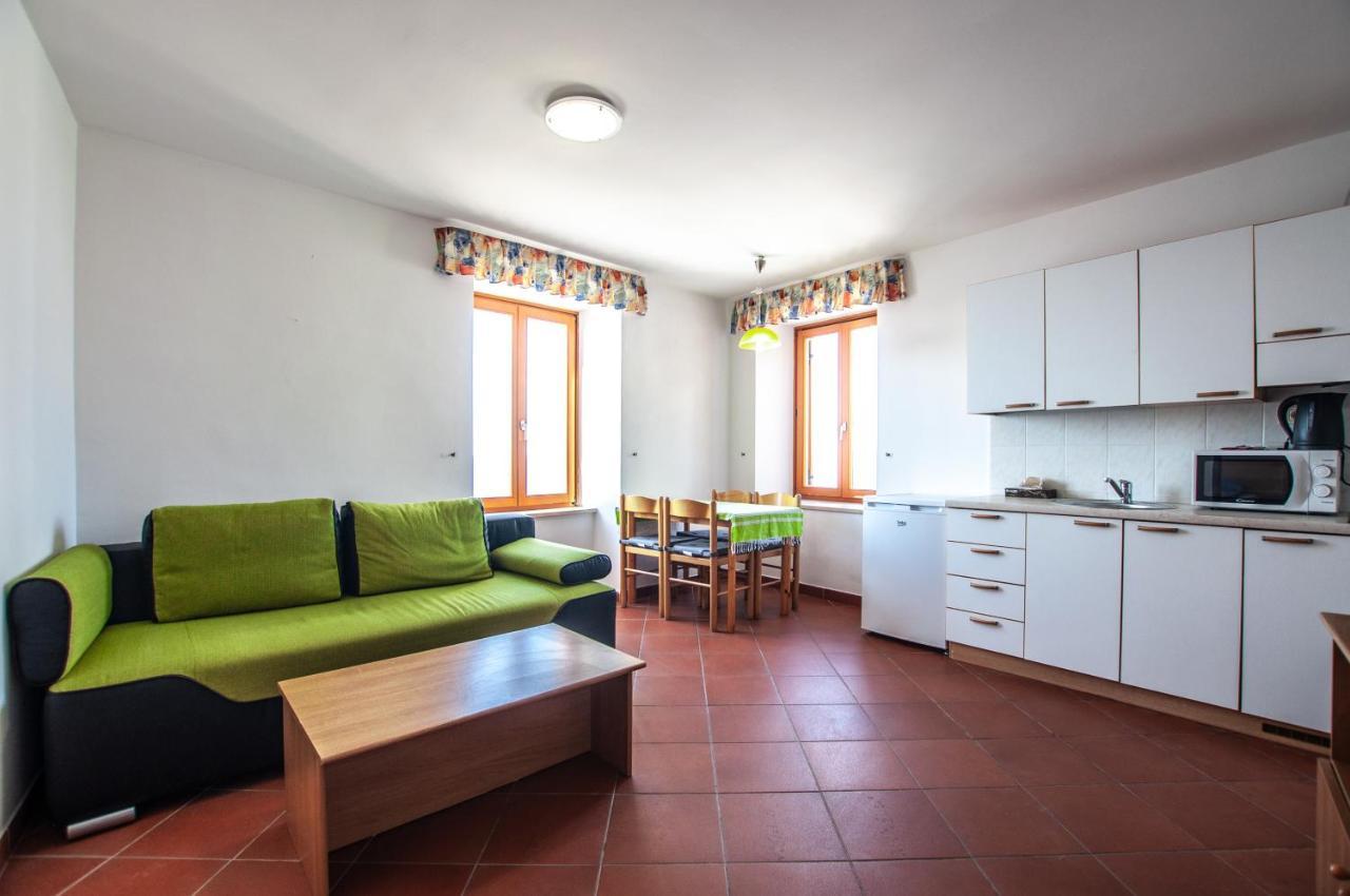 Apartments Punta Piran Exterior photo