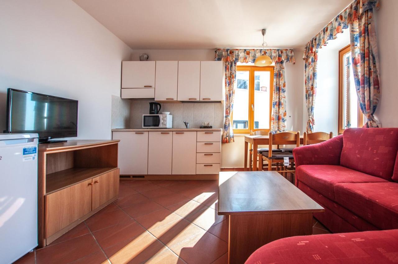 Apartments Punta Piran Exterior photo