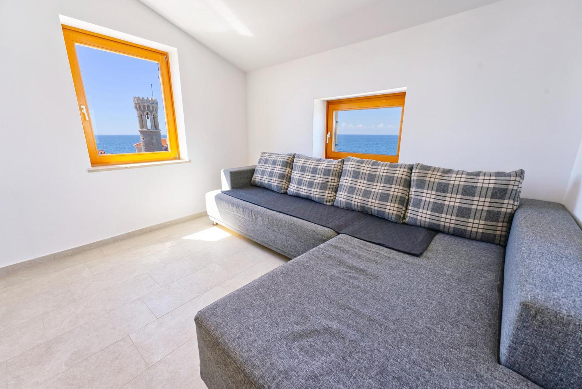 Apartments Punta Piran Exterior photo