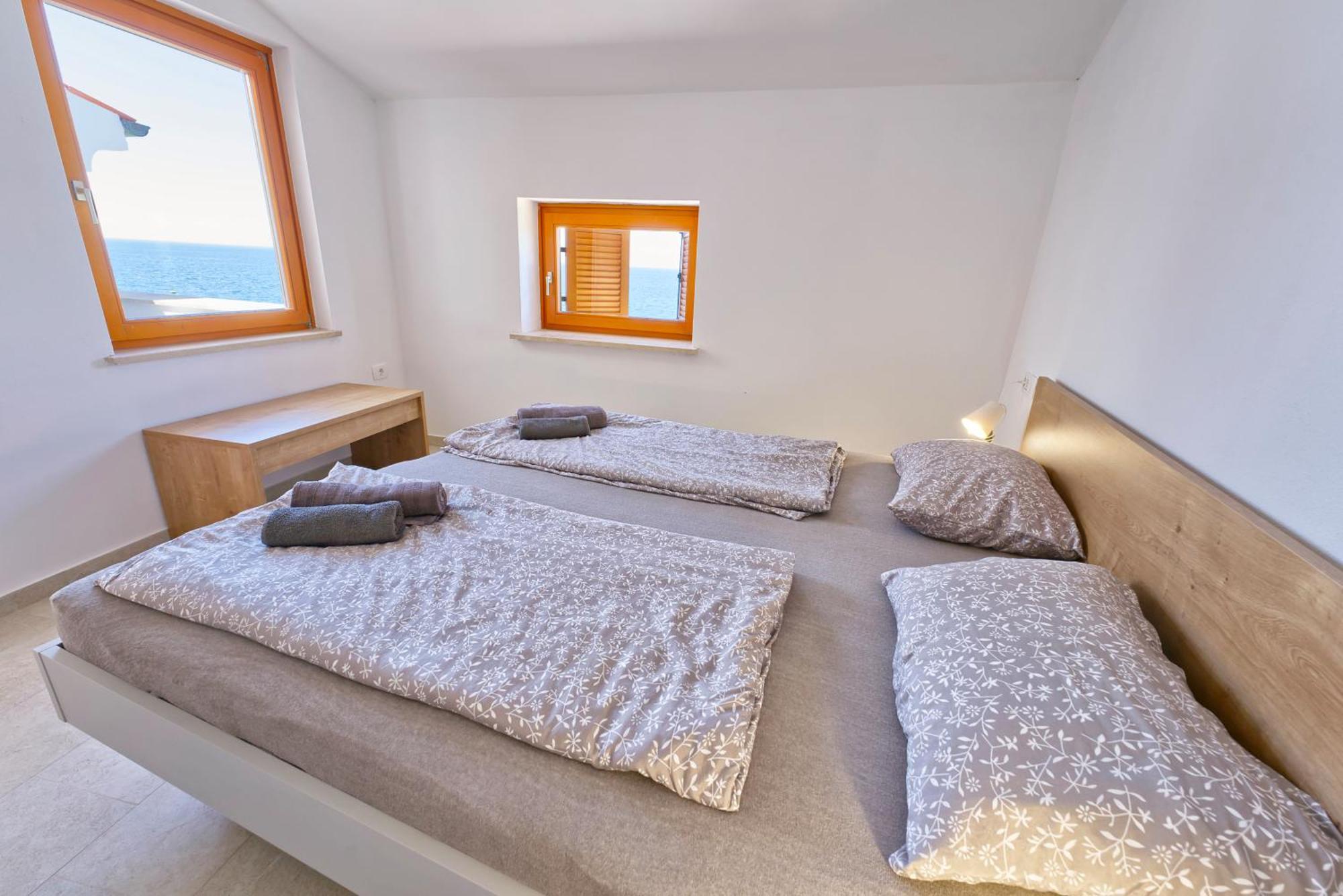 Apartments Punta Piran Exterior photo