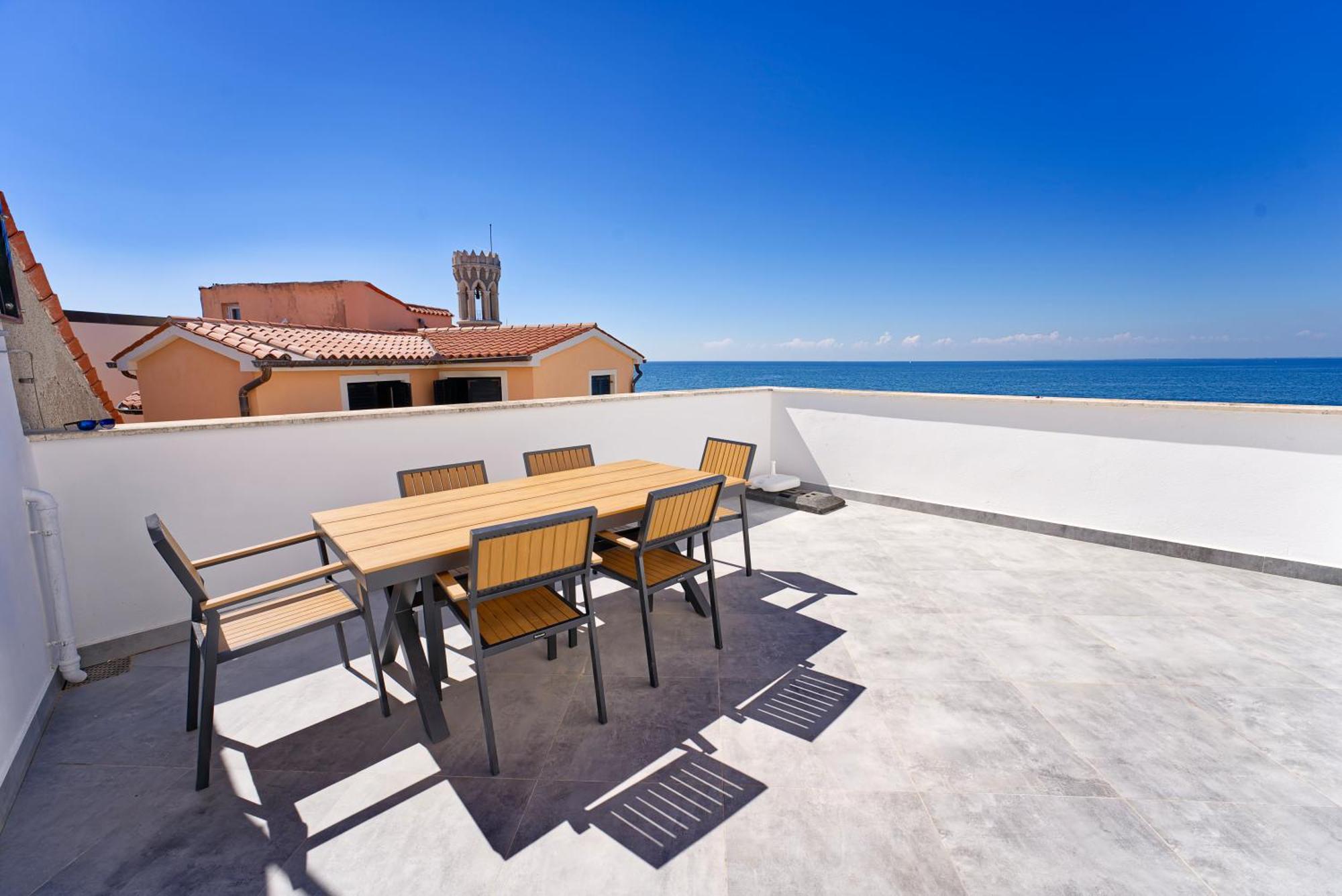 Apartments Punta Piran Exterior photo